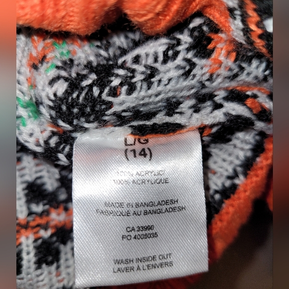 Nintendo "Keep It Classic" Ugly Christmas Sweater Long Sleeved Crew Neck NES - Picture 3 of 6